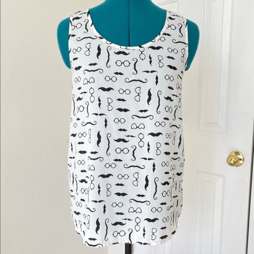 Black White Tank top Blouse size Medium Mustache n Glasses print